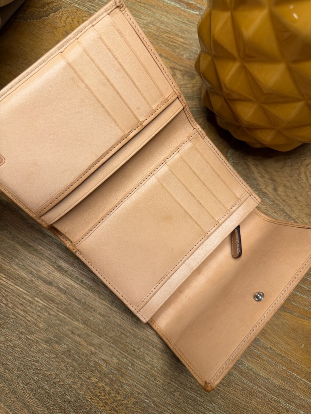 Vintage Coach Brown/Tan Signature Canvas Bi-Fold Wallet - Picture 3 of 8